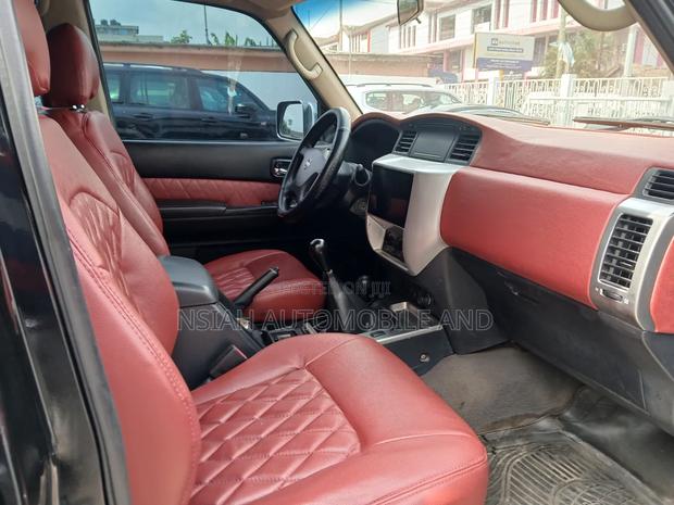 Nissan Patrol 2015 Black