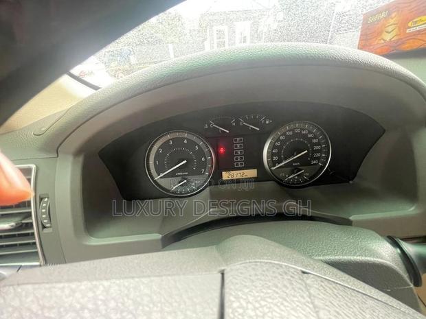 Toyota Land Cruiser 2023 Black photo 5