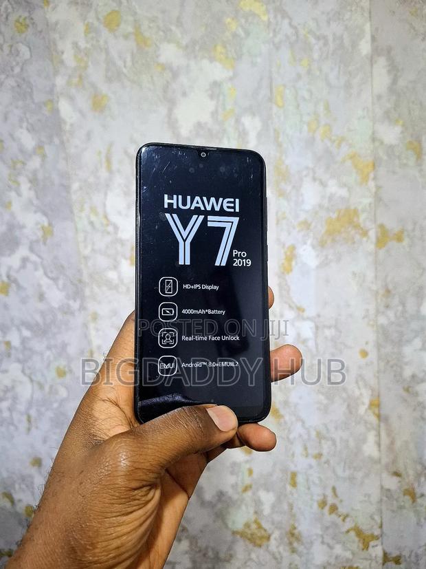 New Huawei Y7 Pro (2019) 128 GB Black