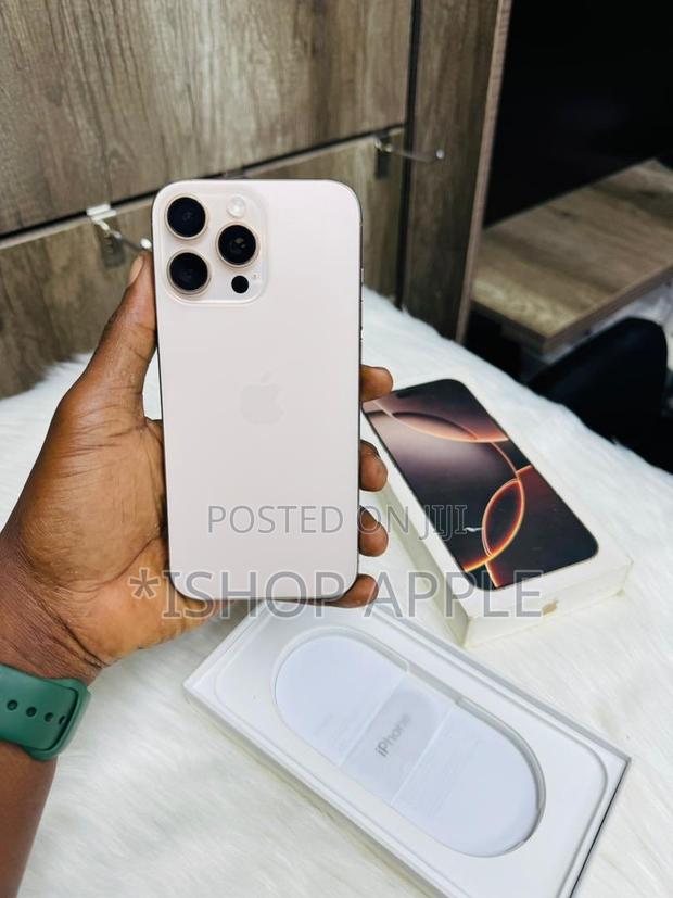 Apple iPhone 16 Pro Max 256 GB · Photo 4