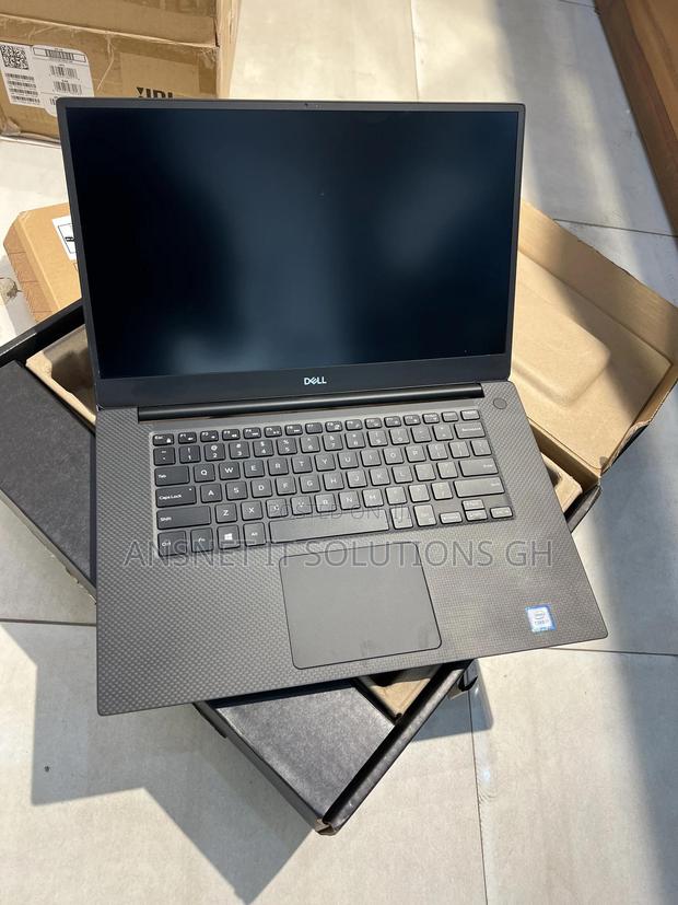 New Laptop Dell XPS 15 32GB Intel Core I7 SSD 512GB photo 2