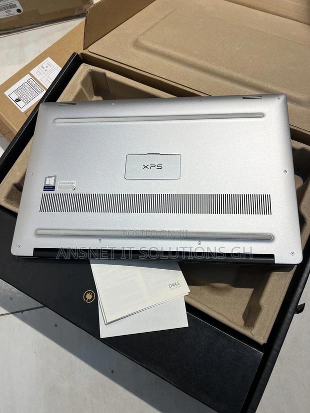 New Laptop Dell XPS 15 32GB Intel Core I7 SSD 512GB photo 3