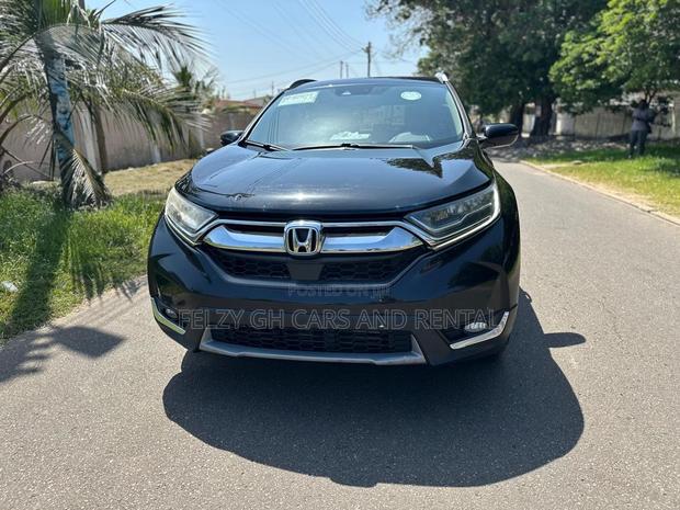 Honda CR-V Touring FWD 2018 Black photo 13