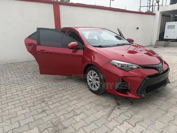 Toyota Corolla L 4dr Sedan (1.8L 4cyl CVT) 2017 Red photo 3