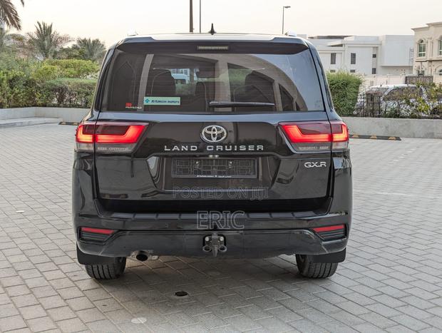 Toyota Land Cruiser 3.5 Petrol 4WD 2022 Black
