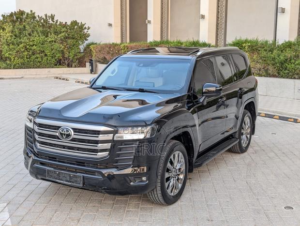 Toyota Land Cruiser 3.5 Petrol 4WD 2022 Black