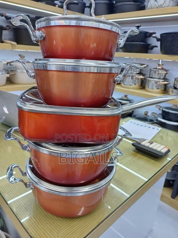 Cookware Set