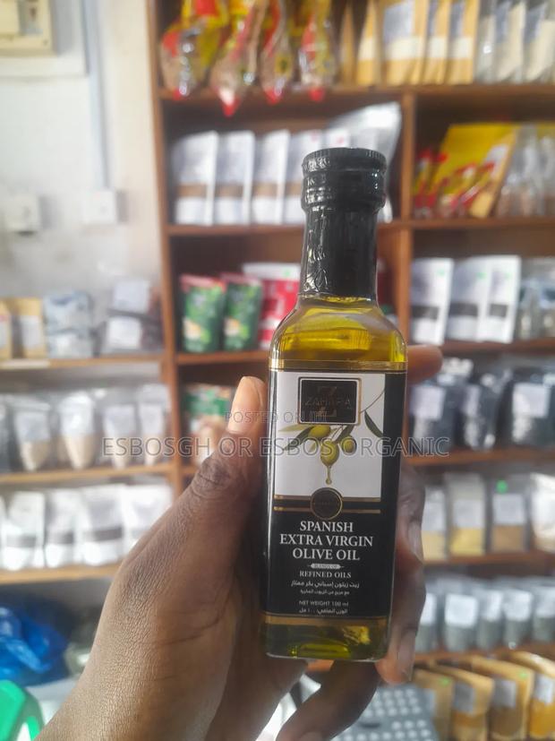 Spanish Extra Virgin Olive Oil · Photo 2
