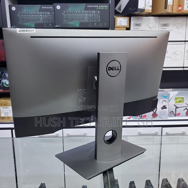 Dell 27” QHD Wide 1440p Ultrasharp Ips Monitor photo 3