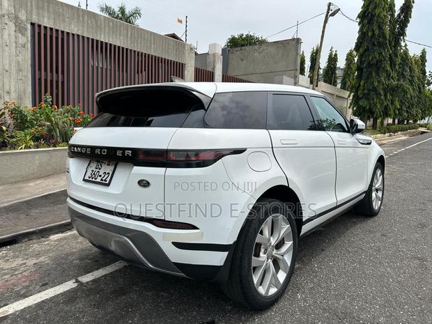 Land Rover Range Rover Evoque R-Dynamic SE AWD 2020 White
