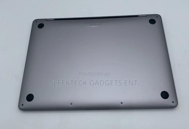 Laptop Apple MacBook Pro 2017 8GB Intel Core I5 SSD 256GB