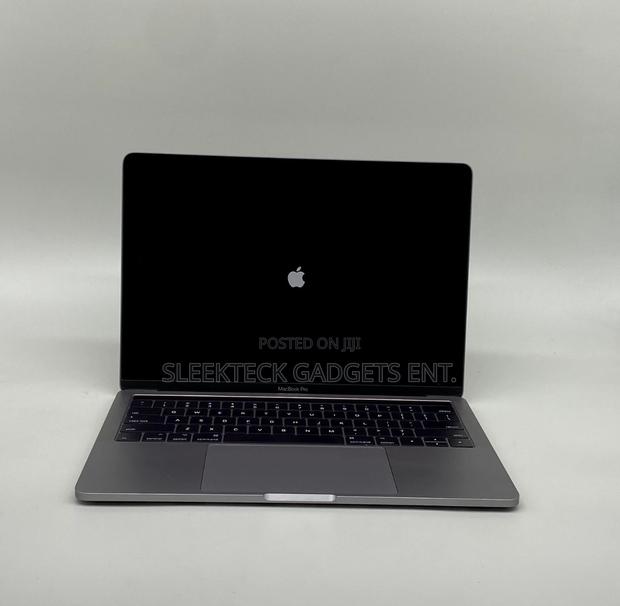 Laptop Apple MacBook Pro 2017 8GB Intel Core I5 SSD 256GB photo 2