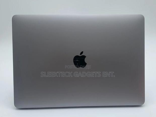 Laptop Apple MacBook Pro 2017 8GB Intel Core I5 SSD 256GB photo 3