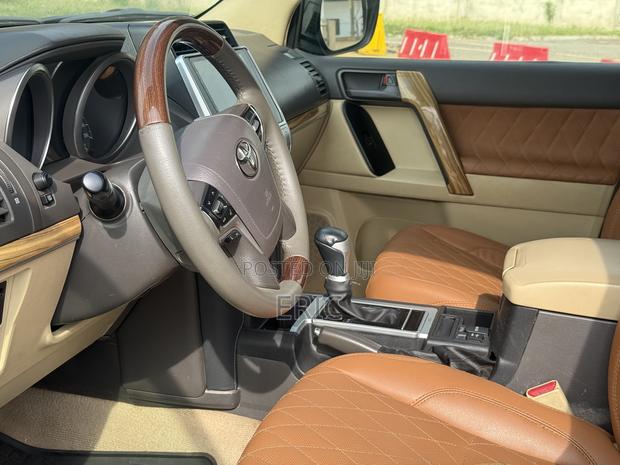 Toyota Land Cruiser Prado 2.7 VVT-i 2014 Black