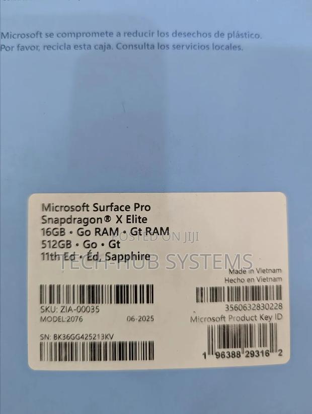 New Microsoft Surface Pro 11th Edition, a Copilot+ PC 16GB SSD 512GB photo 3