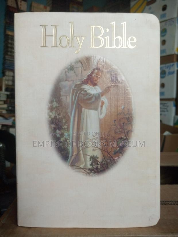 Salman Warner Art Edition Holy Bible: Giant Print Reference · Photo 3