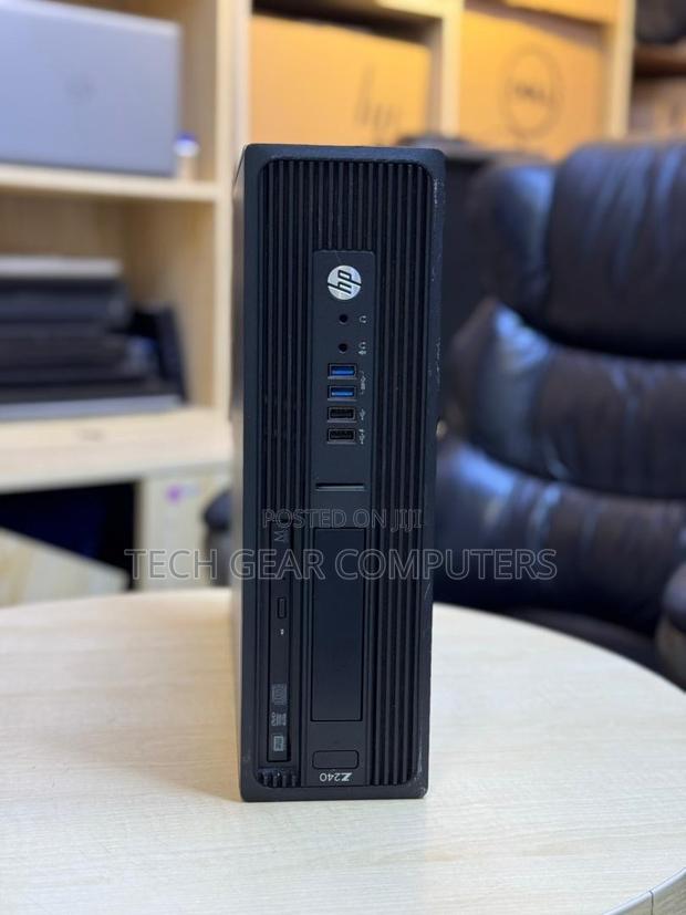 Desktop Computer HP Z240 8GB Intel Core I7 SSD 256GB photo 3