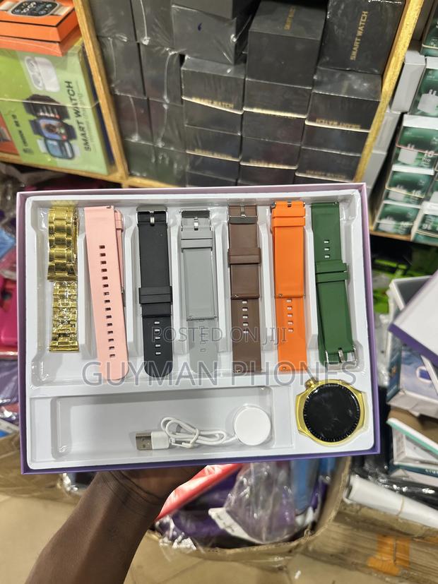 Watch 4 Smart Watch photo 2