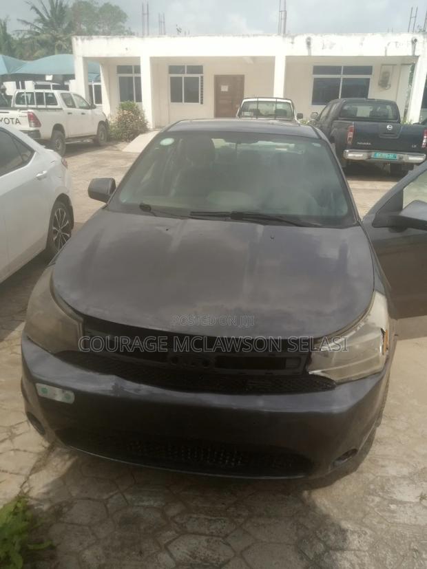 Ford Focus 2.0 2008 Gray