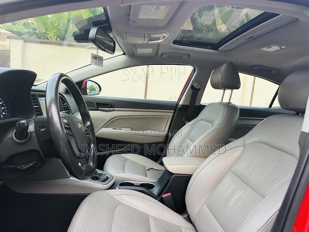 Hyundai Elantra Limited 2018 Red