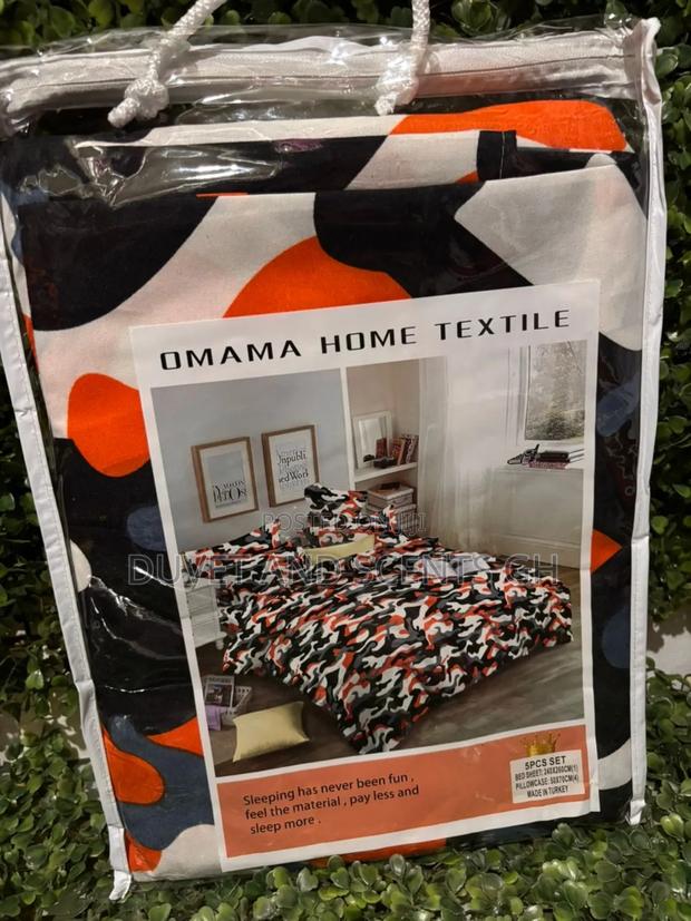 Kingsize Bedsheet With 4 Pillowcases