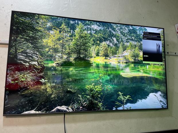 65 Inche Samsung Qled 100% Colour Volume 120 Hz Uhd HDR Smart Tv · Photo 4