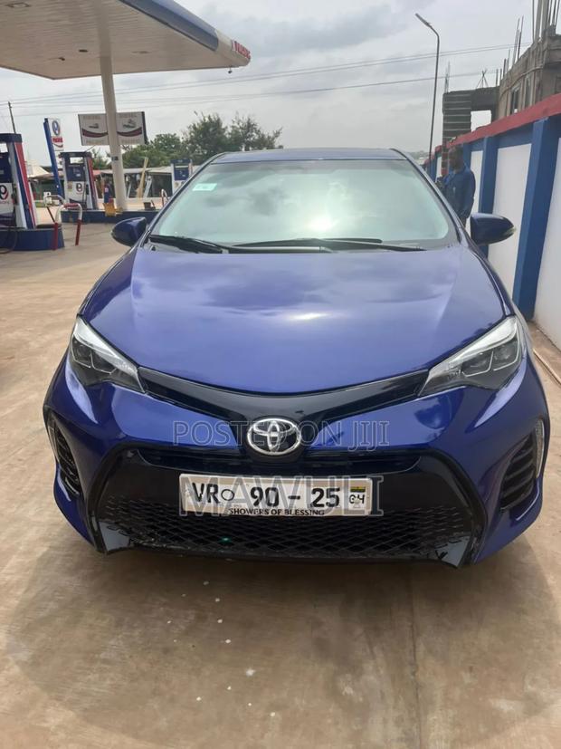 Toyota Corolla S 4dr Sedan (1.8L 4cyl CVT) 2015 Blue