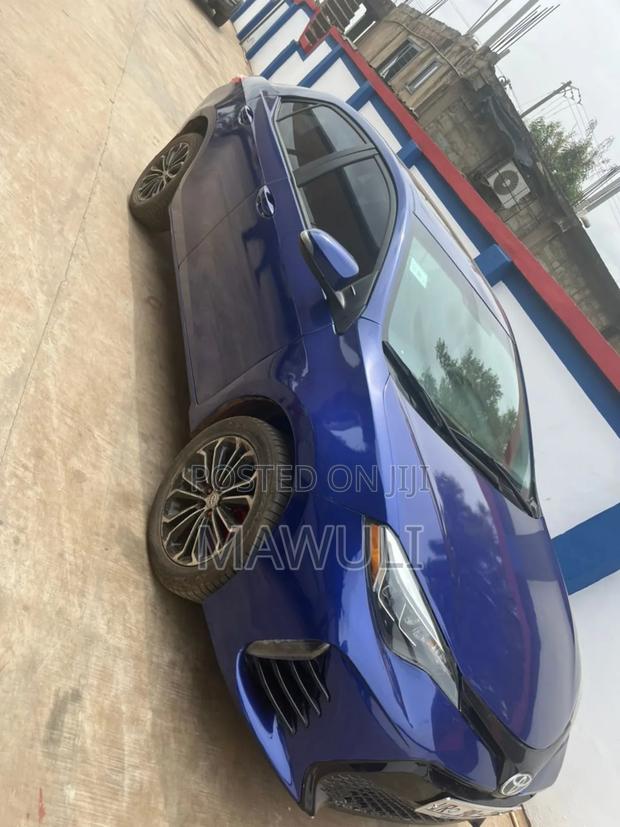Toyota Corolla S 4dr Sedan (1.8L 4cyl CVT) 2015 Blue