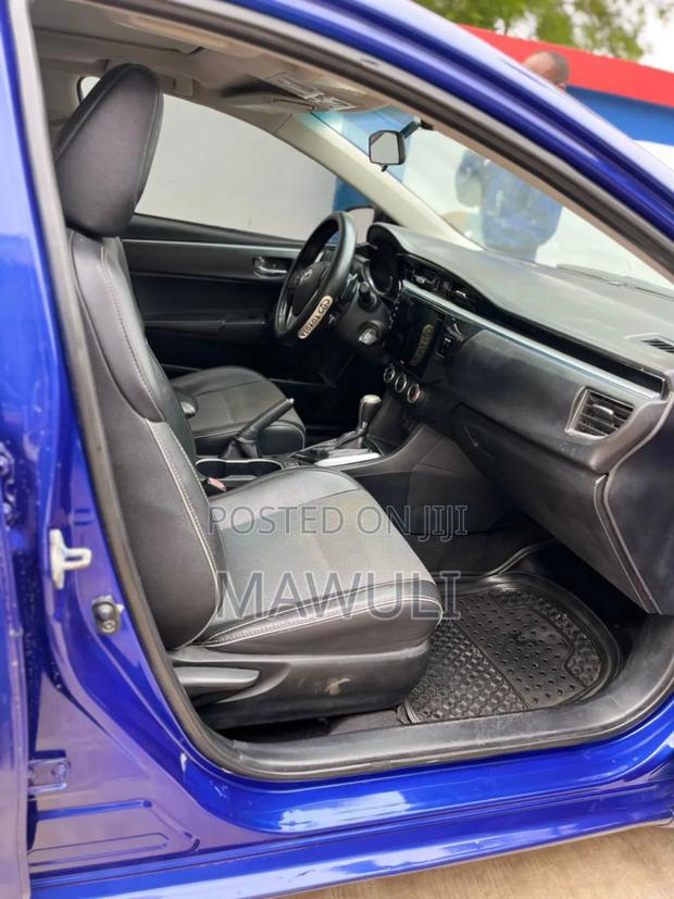 Toyota Corolla S 4dr Sedan (1.8L 4cyl CVT) 2015 Blue