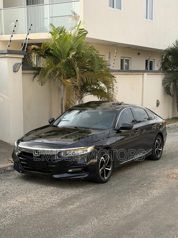 Honda Accord EX-L (1.5L 4cyl Turbo CVT) 2019 Black
