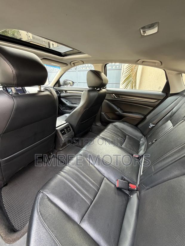 Honda Accord EX-L (1.5L 4cyl Turbo CVT) 2019 Black