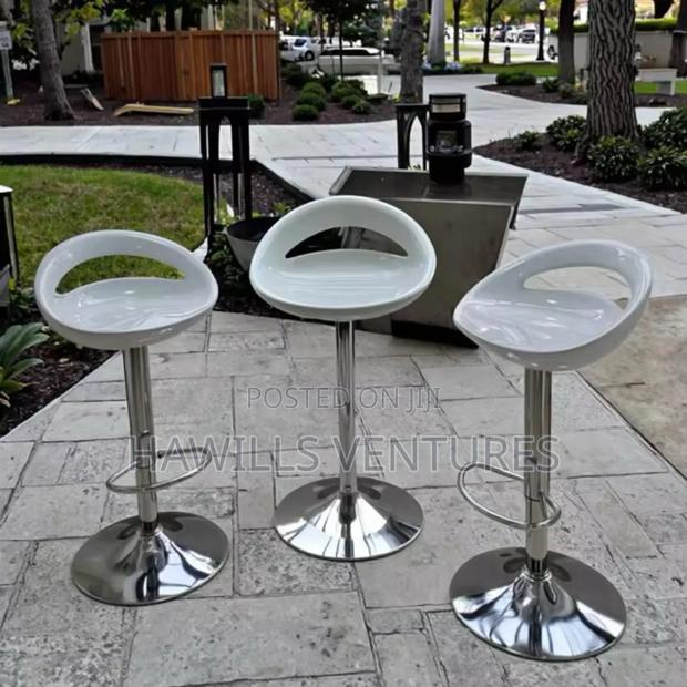 White Bar Stool · Photo 2