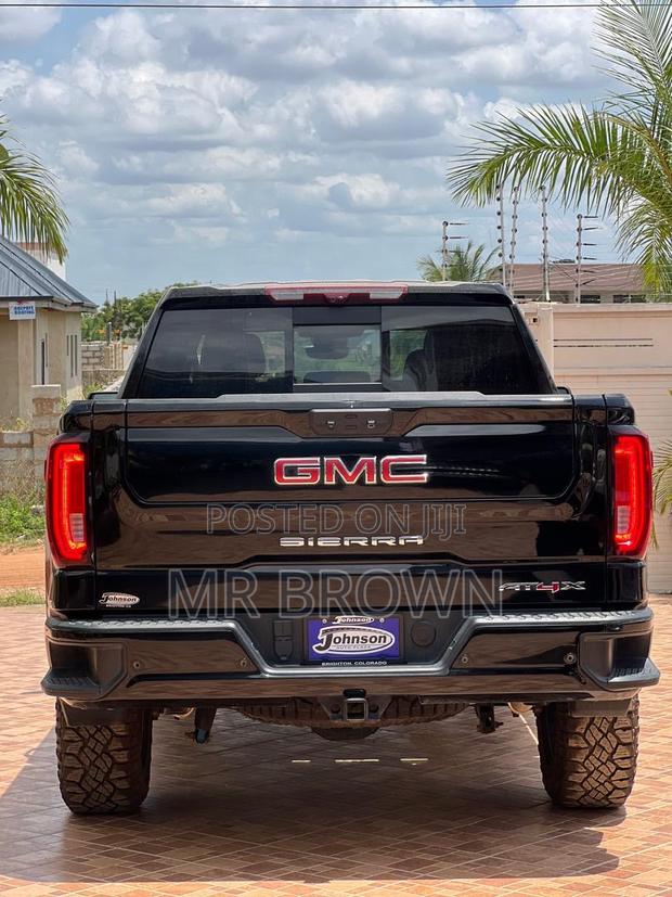 GMC Sierra 2023 Black