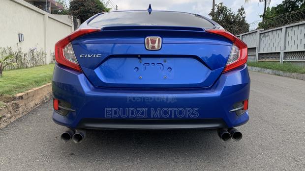 Honda Civic Touring 4dr Sedan (1.5L 4cyl) 2017 Blue