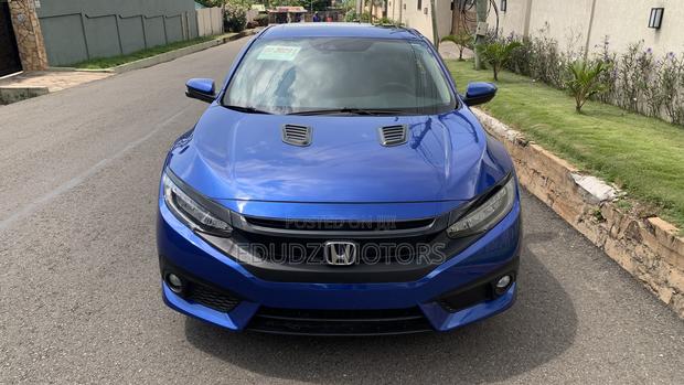 Honda Civic Touring 4dr Sedan (1.5L 4cyl) 2017 Blue
