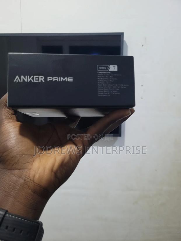 Anker Prime 100w Usb-c 3-port Gan Wall Charger For Phones And Laptops photo 9
