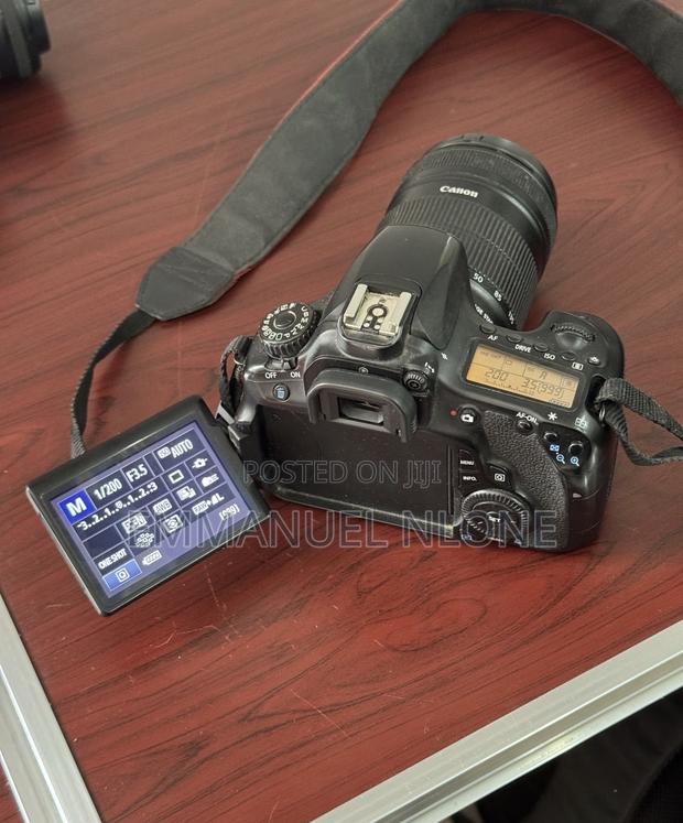 Canon Eos 60d and 18-135mm Lens