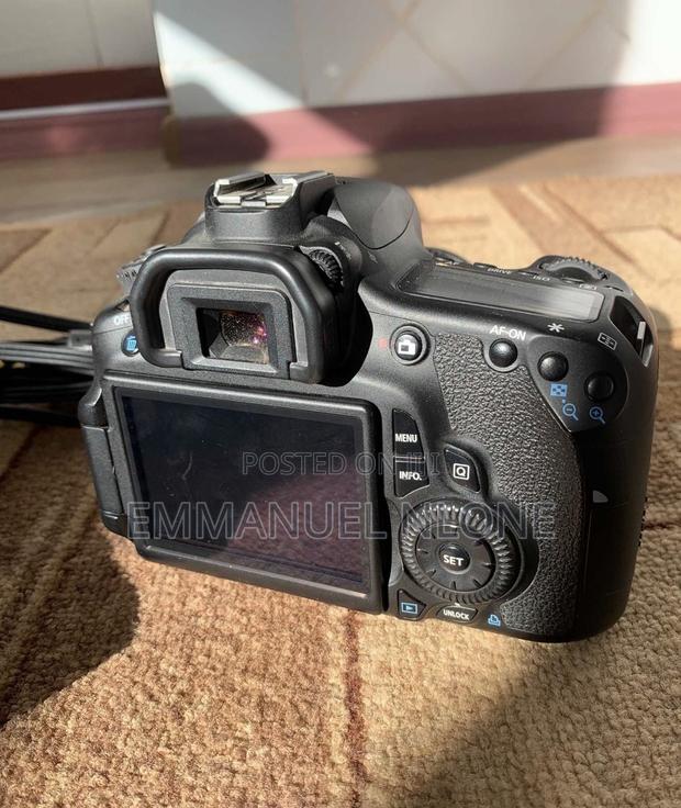 Canon 60d and Canon 18-55mm photo 3