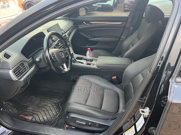 Honda Accord Sport (1.5L 4cyl Turbo CVT) 2019 Black