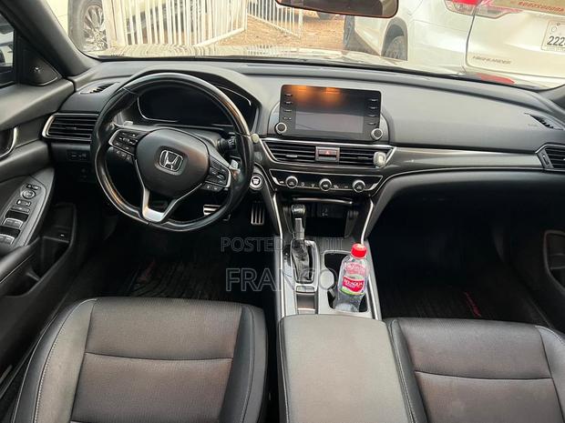 Honda Accord Sport (1.5L 4cyl Turbo CVT) 2019 Black