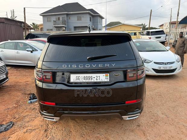 Land Rover Discovery Sport S 2020 Black