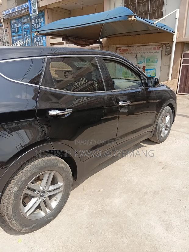Hyundai Santa Fe SE AWD 2018 Black