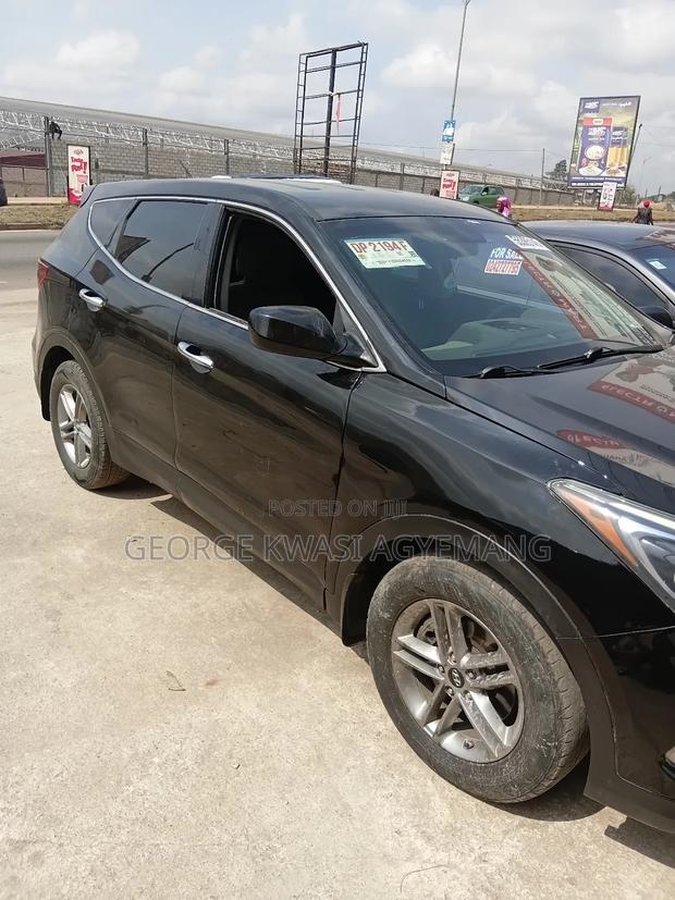 Hyundai Santa Fe SE AWD 2018 Black