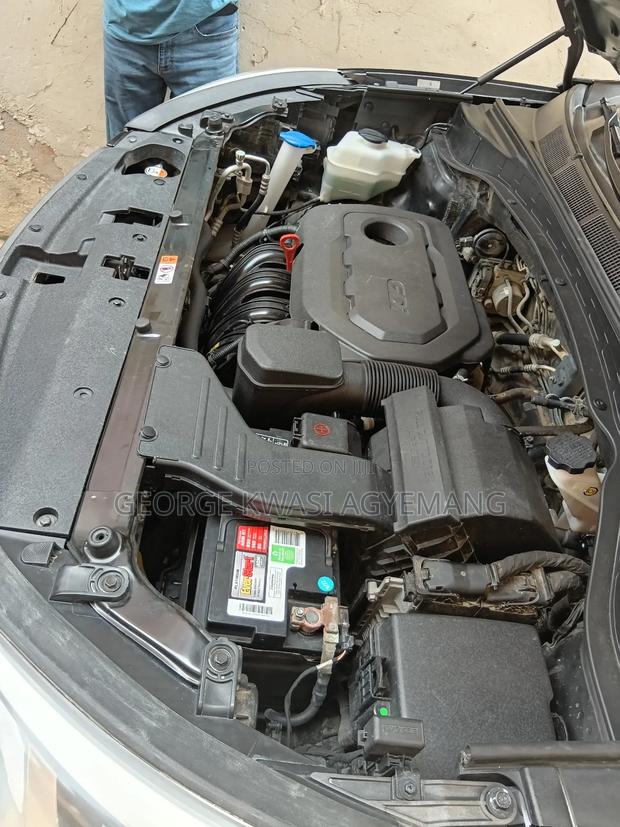 Hyundai Santa Fe SE AWD 2018 Black