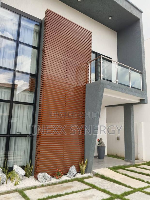 Furnished 4bdrm House in Manet Court for rent