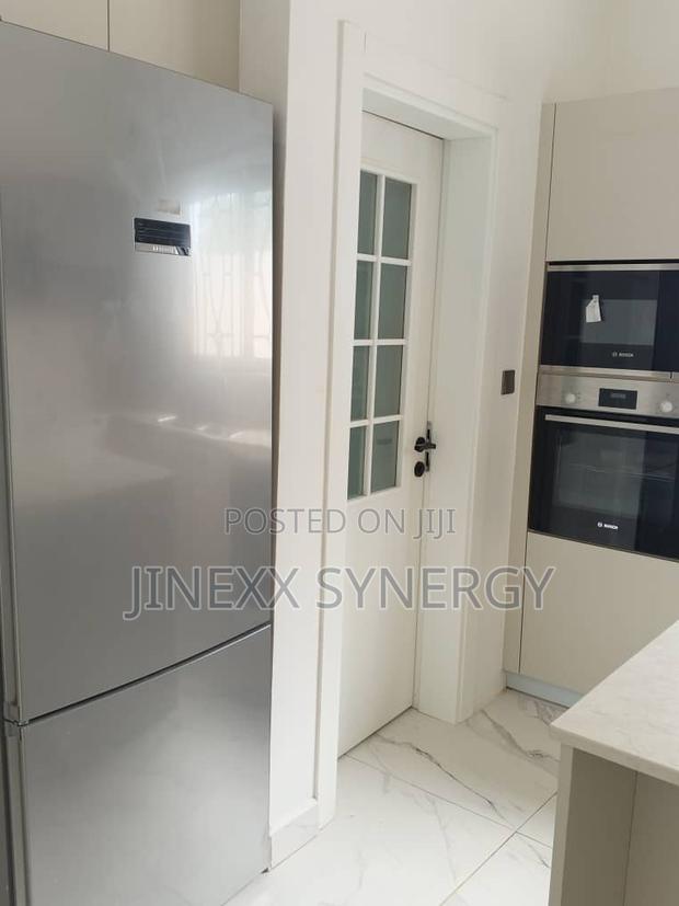 Furnished 4bdrm House in Manet Court for rent