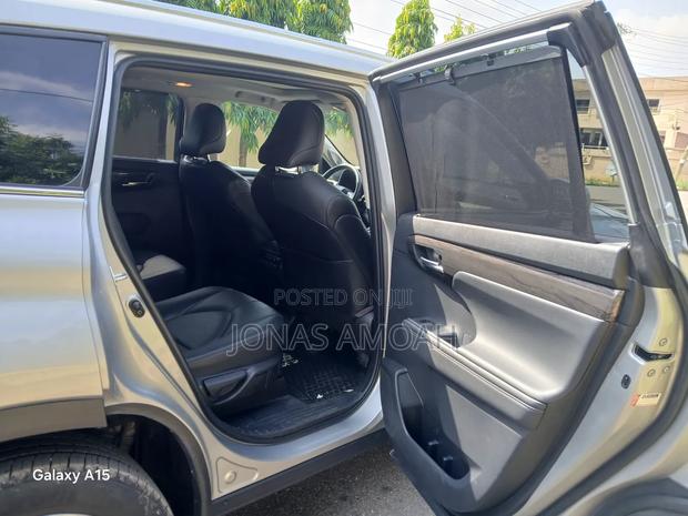Toyota Highlander XSE AWD 2023 Silver