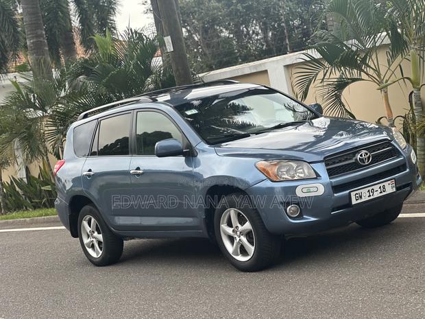 Toyota RAV4 2.5 4x4 2010 Blue