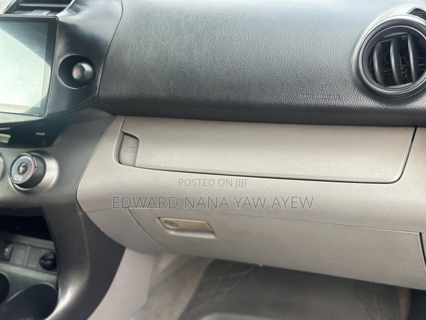 Toyota RAV4 2.5 4x4 2010 Blue