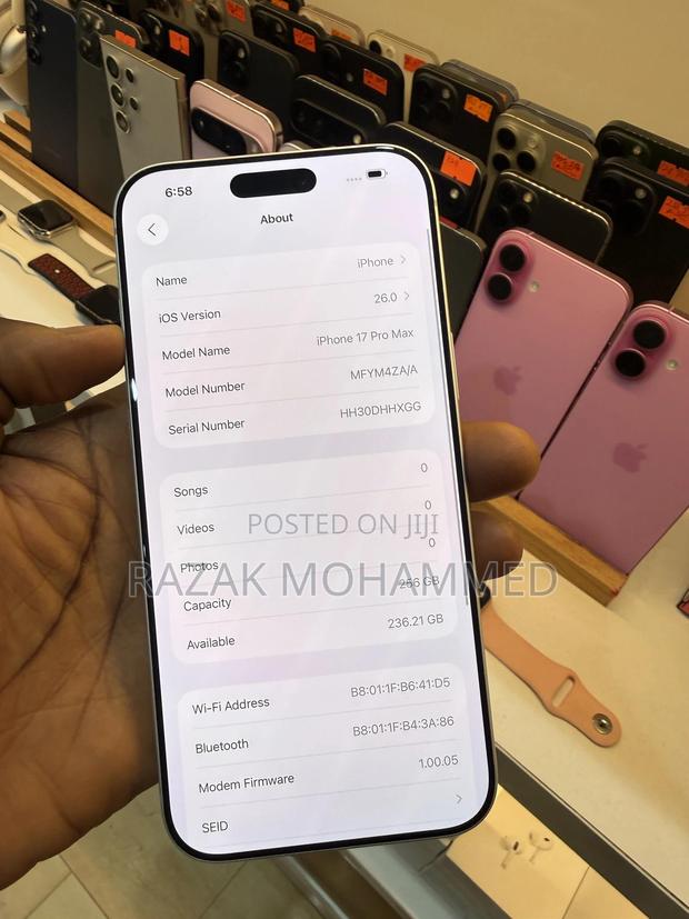 Apple iPhone 17 Pro Max 256 GB Silver photo 4